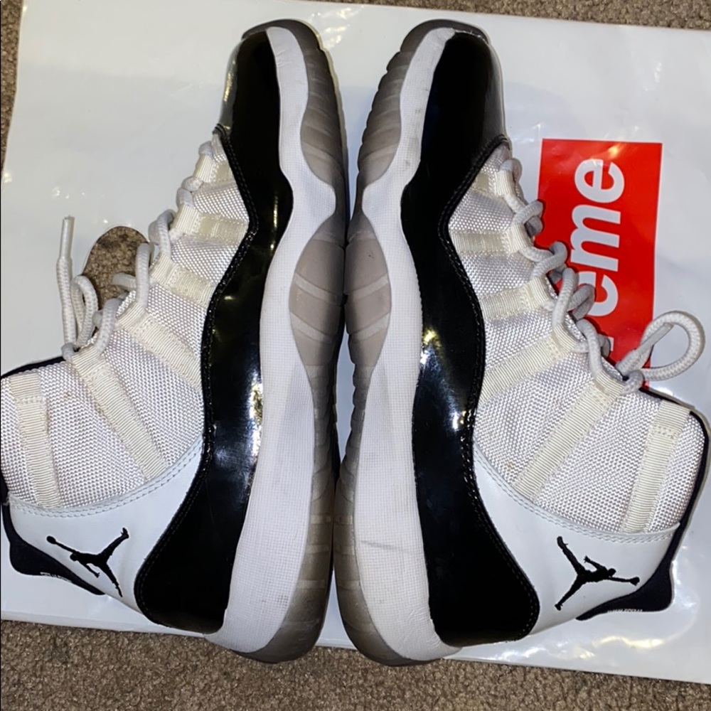 Retro 11 Concords - Picture 3 of 4